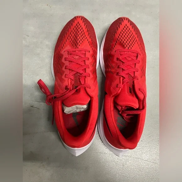 Nike Men's Air Zoom Winflo 6 Running Shoe - Picture 2 of 8